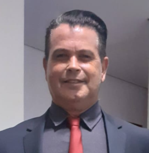 Fundador do Projeto Meninos de Ouro